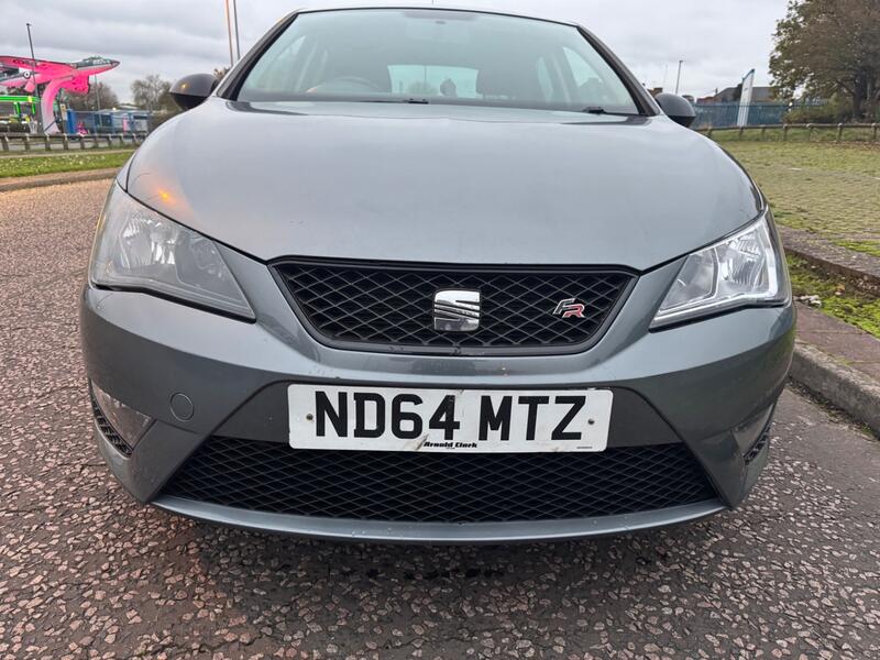 SEAT IBIZA 1.2 TSI FR Black