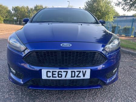 FORD FOCUS 1.5 T EcoBoost ST-Line